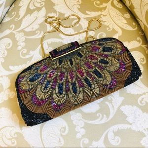 Mint condition vintage hand beaded clutch handbag